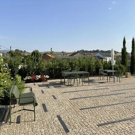 Pe Azul - Turismo Em Espaco Rural - Parque Natural De Montesinho * 바라간카